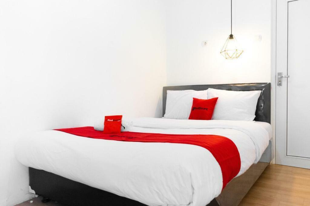 Aparthotel Fybed Semarang